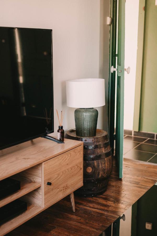 Bel Appartement Avec Cachet Pour 6 브장송 외부 사진
